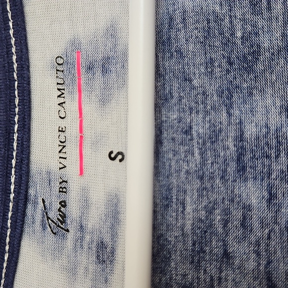 Two By Vince Camuto Soft Small Top - Picture 2 of 5